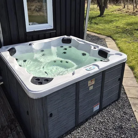 Merrit - 350m From The Sea By Interhome